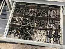 2 drawer cabinets with contents - Image 9