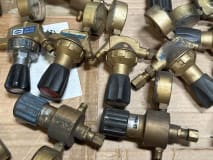 Lot of Gas Pressure Regulators - Image 11