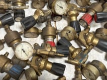 Lot of Gas Pressure Regulators - Image 8