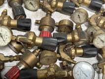 Lot of Gas Pressure Regulators - Image 17