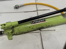 Hydraulic Hand Pump - Image 2