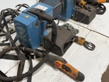 2 Electric Chain Hoists - Image 2