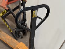 2 Pallet Trucks - Image 13