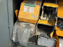 Metallschrank mit Schweißelektroden - Image 20