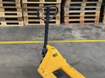 3 hand pallet trucks - Image 8