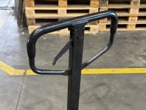 3 hand pallet trucks - Image 14