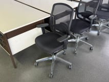 Schreibtische mit integriertem Schubladenschrank - Image 9