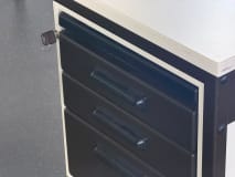 Schreibtische mit integriertem Schubladenschrank - Image 11