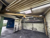 LIFTKET Chain Hoist - Image 1