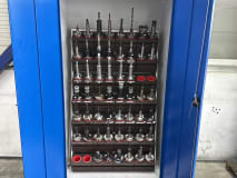 HAHN & KOLB Werkzeugschrank mit Inhalt - Image 1