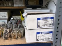 Posten Elektro-/Schaltschrankmaterial und elektrische Ersatzteile - Image 54