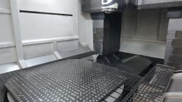 DMG 210 P - 5 axis universal machining center