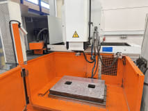 CHARMILLES TECHNOLOGIES Roboform 50 Sinker EDM Machine