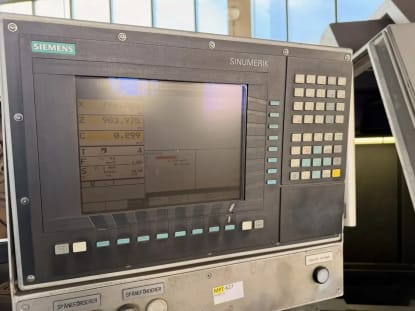 Schwerdrehmaschine Seiger SLZ 1200 x 3000 mit Siemens Zyklensteuerung - Image 5