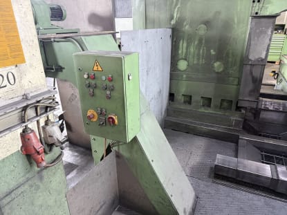 Droop & Rein FSM 1406 DA 30 – CNC Bed Milling Machine - Image 49