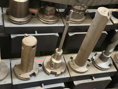 Schrank mit Werkzeugaufnahmen - Image 13