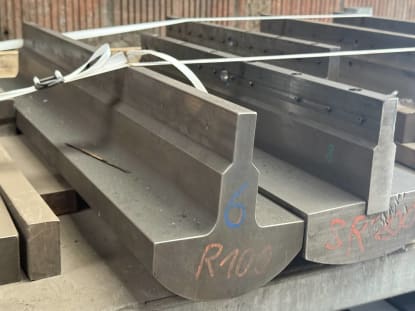 Lot of Press Brake Tools - Image 4