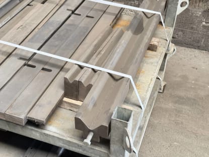 Posten Abkantpresse Werkzeuge - Image 8