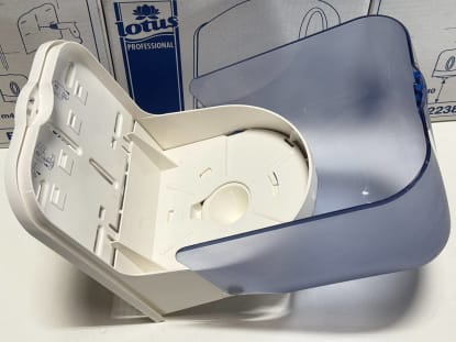 Lot of Paper Dispensers - Image 6