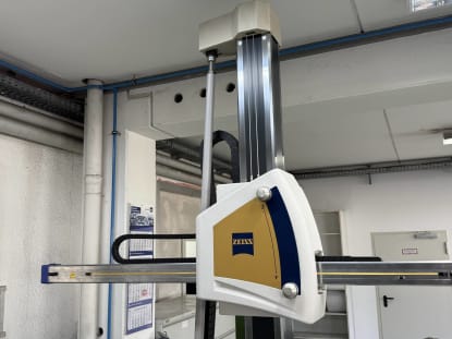 ZEISS CRAMET CNC Coordinate Measuring Machine - Image 7