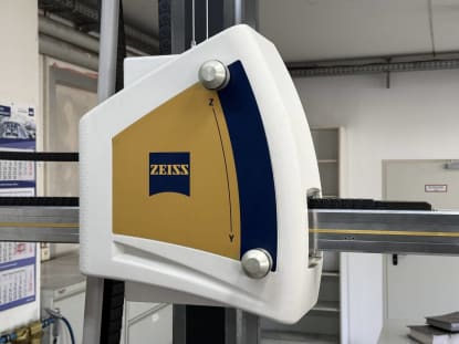 ZEISS CRAMET CNC Coordinate Measuring Machine - Image 8