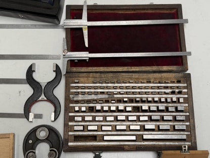 Lot of Measuring Instruments - Image 22