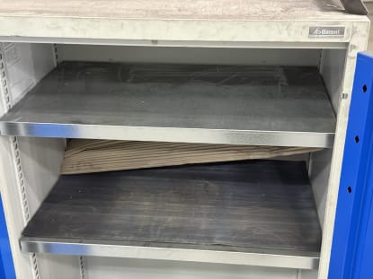 Garant 3 Mobile Workshop Cabinets - Image 4