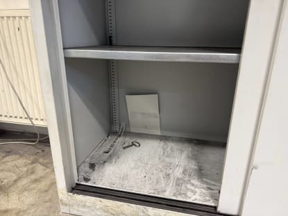2 Workshop Cabinets - Image 5