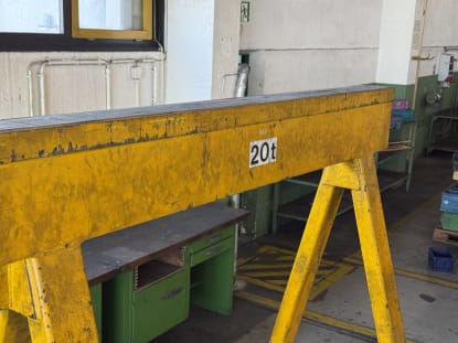2 Heavy-Duty Support Stands - Image 8