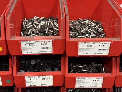 Lot of Cylinder Screws - Image 10