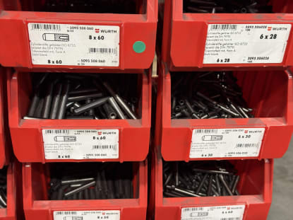 Lot of Cylinder Screws - Image 14