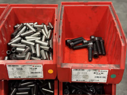 Lot of Cylinder Screws - Image 12