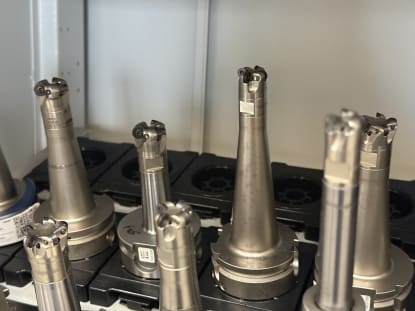30 pcs. HSK-A63 tool holders with tools - Image 8