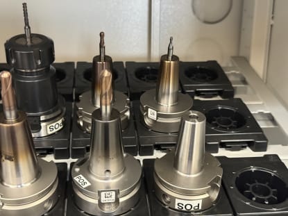 30 pcs. HSK-A63 tool holders with tools - Image 16