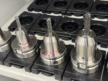 30 pcs. HSK-A63 tool holders with tools - Image 25