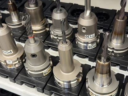 30 pcs. HSK-A63 tool holders with tools - Image 19