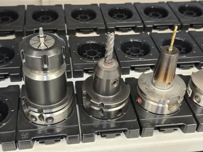 30 pcs. HSK-A63 tool holders with tools - Image 6