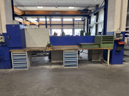 Large Workbench - Image 2