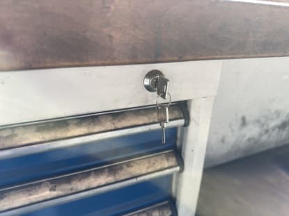 Large Workbench - Image 6