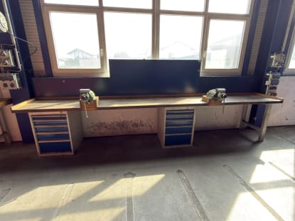 Large Workbench - Image 2