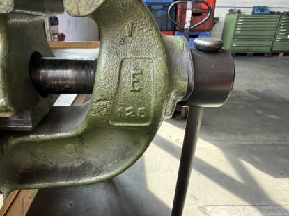 Large Workbench - Image 15
