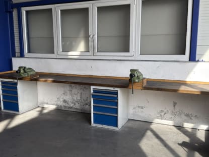 Large Workbench - Image 3