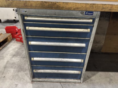 Large Workbench - Image 6