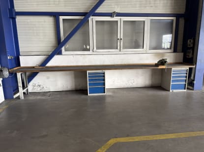 Large Workbench - Image 2
