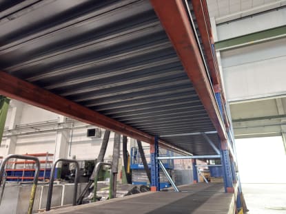 Large Pallet Rack - Image 10
