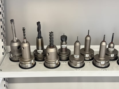 34 pcs. HSK-A63 tool holders with tools - Image 2