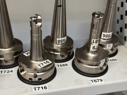 34 pcs. HSK-A63 tool holders with tools - Image 15