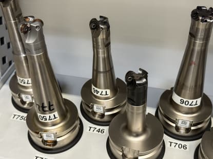 34 pcs. HSK-A63 tool holders with tools - Image 22