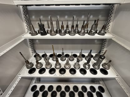 32 pcs. HSK-A63 tool holders with tools - Image 34
