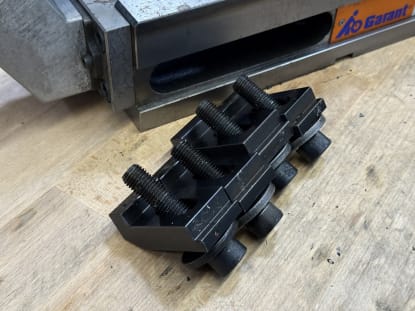 Machine vise - Image 6